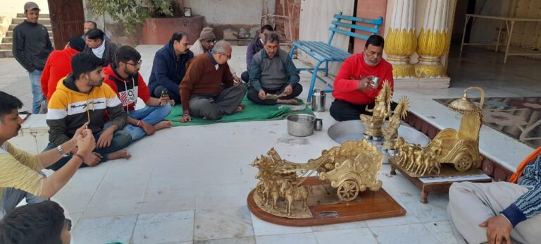 सूर्य सप्तमी से पूर्व किया सूर्य प्रतिमाओं का पंचामृत अभिषेक