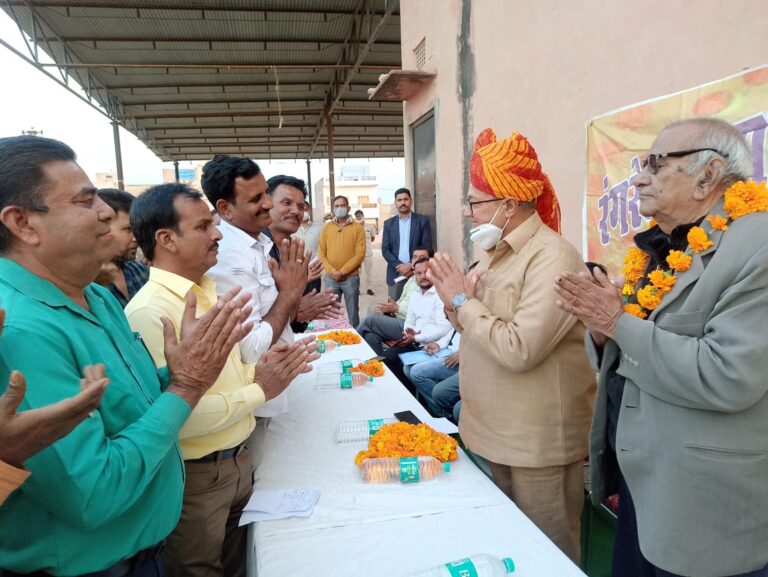 फिजूल खर्च पर अंकुश लगाकर धन का करें सदुपयोगः डॉ. कल्ला