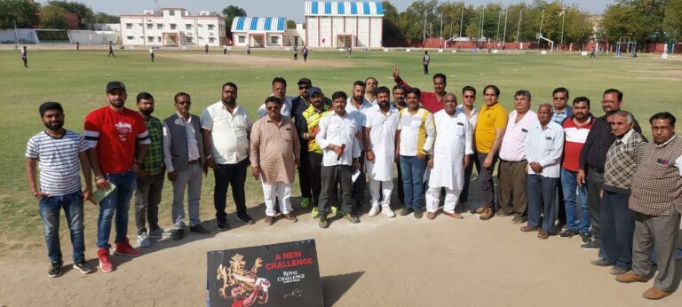 सिख, पंजाबी,अरोड़ा, खत्री, मोदी, सिंधी समाज की क्रिकेट प्रतियोगिता के हुए क्वार्टर फाइनल मैच￼