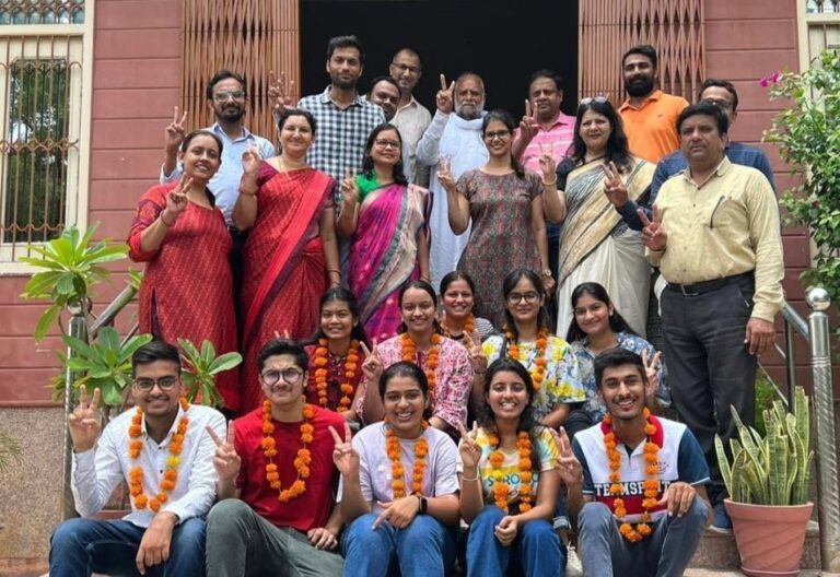 10वीं एवं 12वीं सीबीएसई बोर्ड परीक्षा परिणाम श्री जैन पब्लिक स्कूल ने परचम लहराया