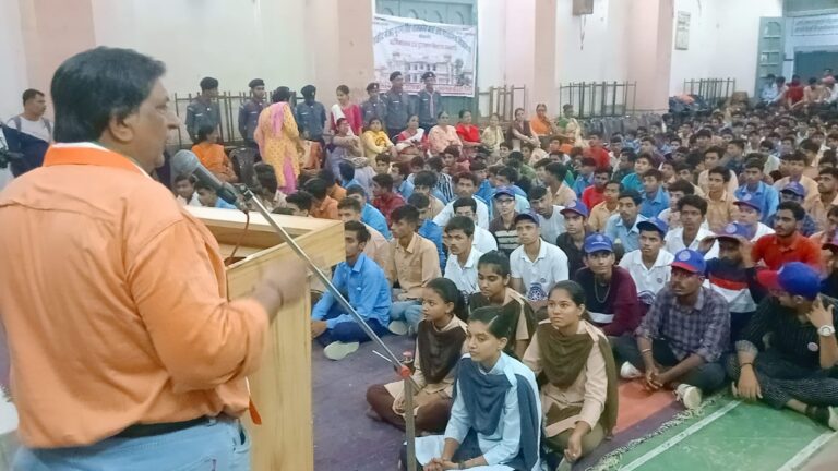 कारगिल विजय दिवस के अवसर पर 2 लाख 41 हजार शिक्षकों और विद्यार्थियों ने किया शहीदों को नमन