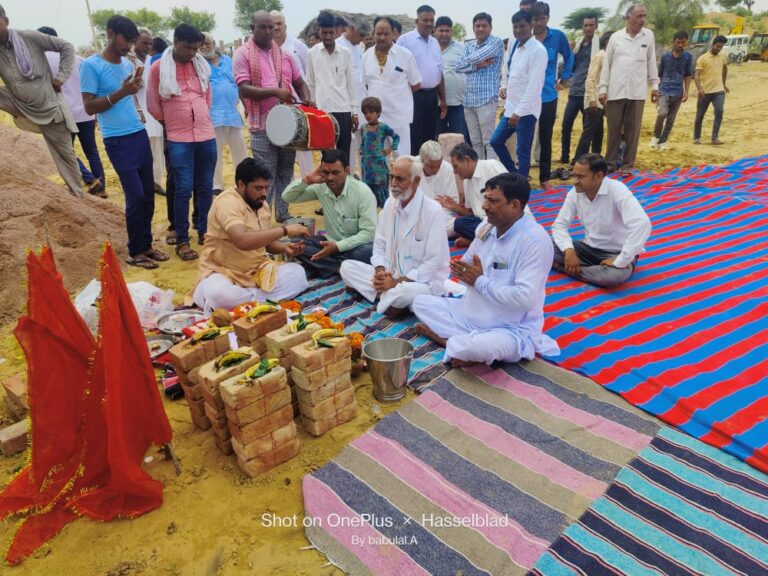 ठुकरियासर निवासी भामाशाह बीरबल राम ने मिसाल पेश की