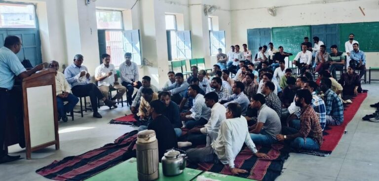 शिक्षक दिवस पर बीकानेर जिले में शिक्षकों ने की पंचायत