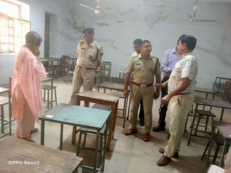 जिला कलेक्टर ने नीट परीक्षा केंद्र की तैयारियों का लिया जायज़ा