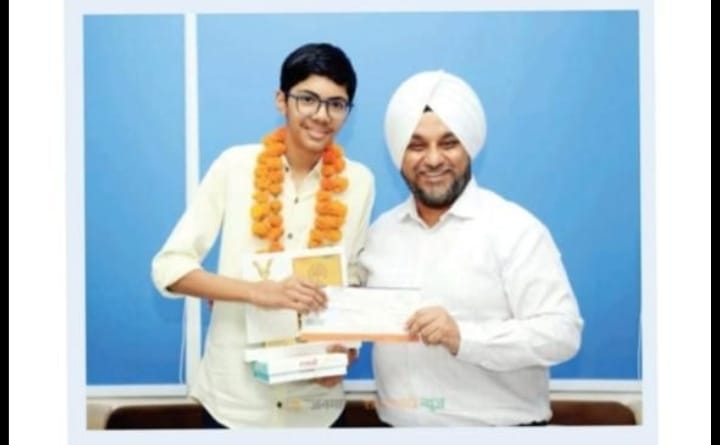 स्कूल ने किया फरहान गौरी का सामान