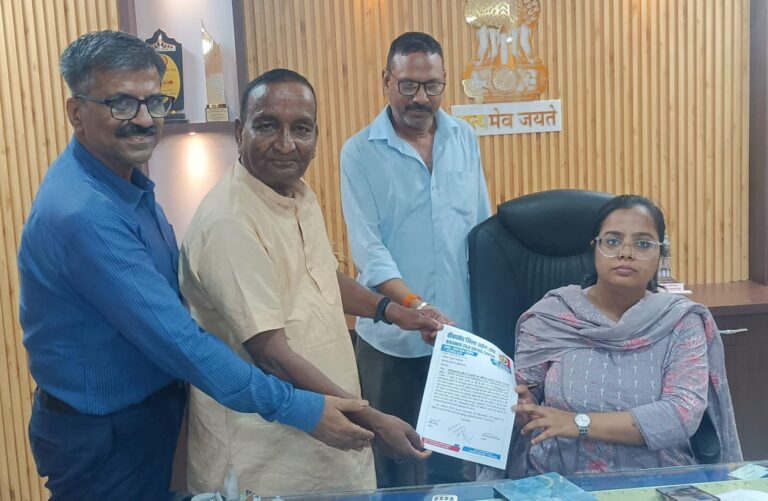 13 वर्षों से लटकी है फायर वर्क्स मार्केट की फाइल, पटाखा कारोबार संकट में