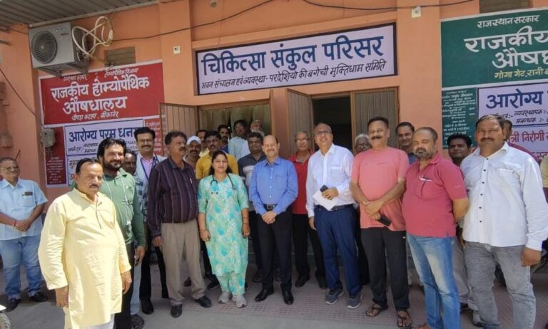 स्वास्थ्य चिकित्सा संकुल देख प्रसन्न हुए संभागीय आयुक्त विश्राम मीणा