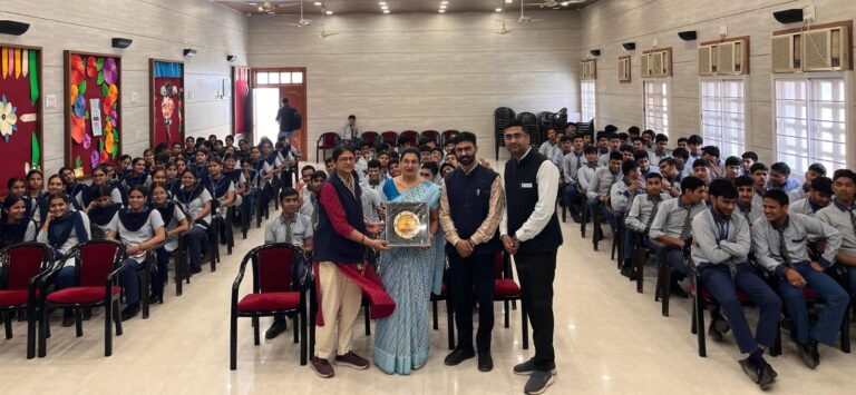 आरएसवी के विद्यार्थियों के लिए विज्ञान सत्र का हुआ आयोजन