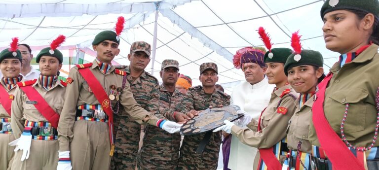 7 राज बटालियन एनसीसी बीकानेर ने जीता स्वतंत्रता दिवस का ‘सर्वश्रेष्ठ ड्रिल’ पुरस्कार
