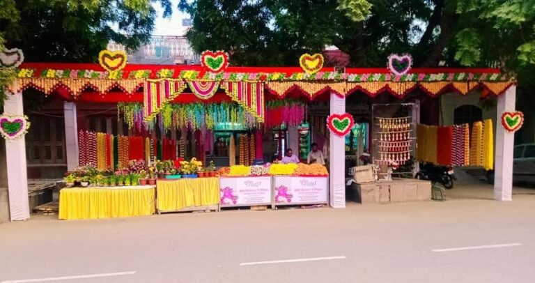 गणेश चतुर्थी तक फूलमाला खरीदने वाले हर ग्राहक को मिलेगा गिफ्ट