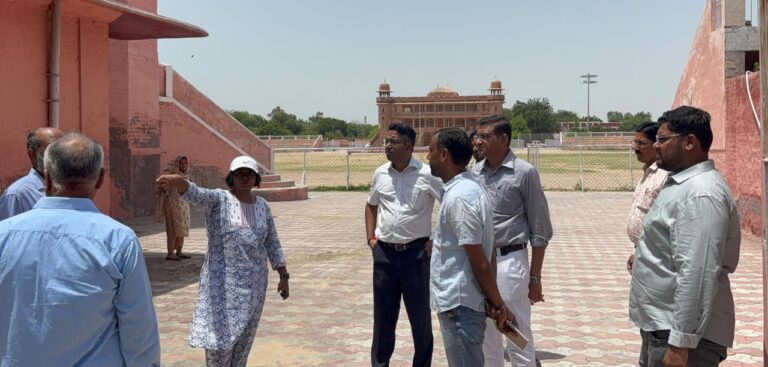 स्वतंत्रता दिवस के जिला स्तरीय समारोह में निगम बांटेगा ”प्लांटेबल किट”