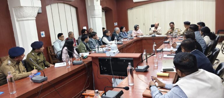 रतन बिहारी पार्क में बनेगी मल्टी स्टोरी पार्किंग