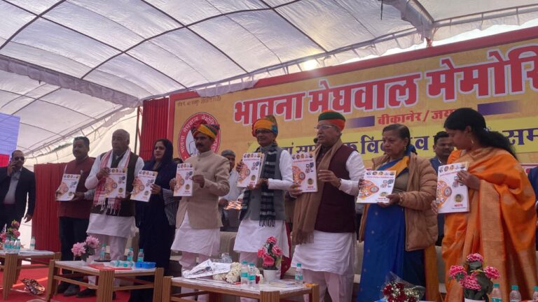 61 जोड़े बंधे दाम्पत्य सूत्र में