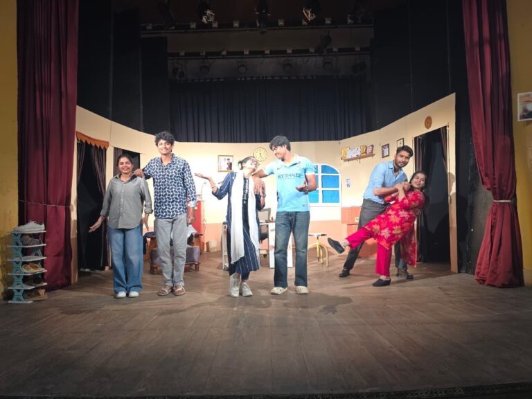 नाटक ‘दावते इश्क’ का हुआ मंचन