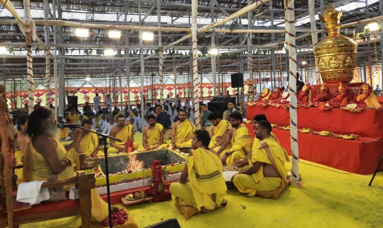 बीकानेर में यज्ञ महामहोत्सव, देवी भागवत का हुआ आगाज