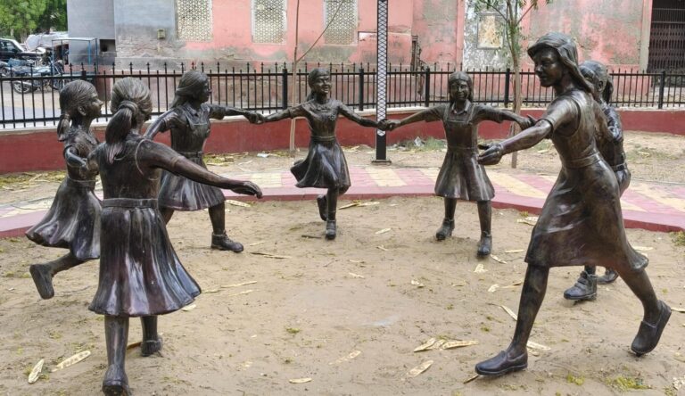 बेटियों के सशक्त भविष्य का सृजनात्मक प्रतीक बन रही कन्या वाटिका