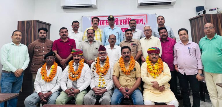 गौरव सेनानी एसोसिएशन ने किया आबडसर का अभिनंदन