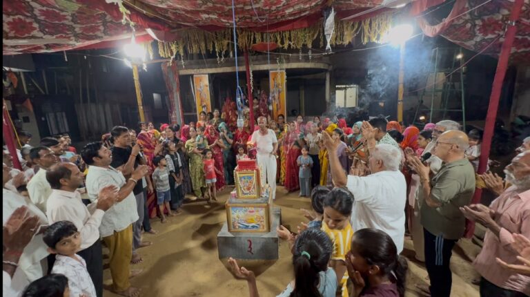 अखण्ड कीर्तन का हवन-यज्ञ का समापन सोमवार को