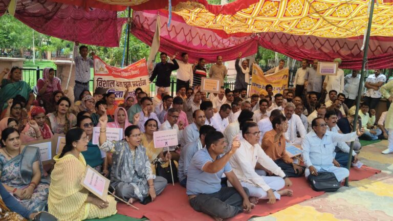 टीईटी विवाद पर ABRSM का राष्ट्रव्यापी हल्ला बोल