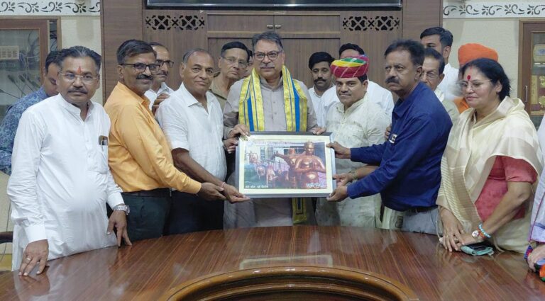 बीकानेर जिला उद्योग संघ ने किया राज्यसभा सांसद सतीश पूनियां का स्वागत