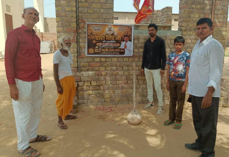 पहलवानों ने गदा प्रदर्शन कर दारा सिंह को दी श्रद्धांजलि