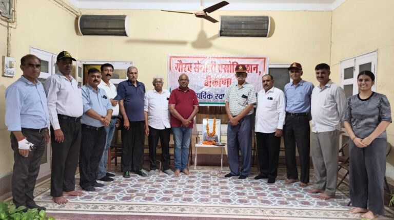 परमवीर चक्र विजेता शेखावत को दी श्रद्धांजलि