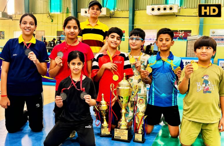 टेबल टेनिस टूर्नामेंट में आरएसवी के विद्यार्थियों ने  जीते गोल्ड मेडल