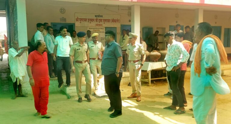 जिला कलक्टर और पुलिस अधीक्षक ने पूनरासर मेले की तैयारियों का लिया जायजा