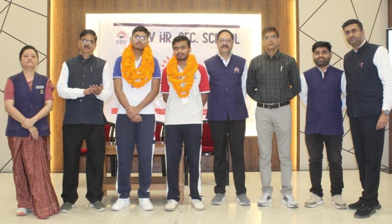 आरएसवी के दो होनहार विद्यार्थियों ने NDA में मिली सफलता